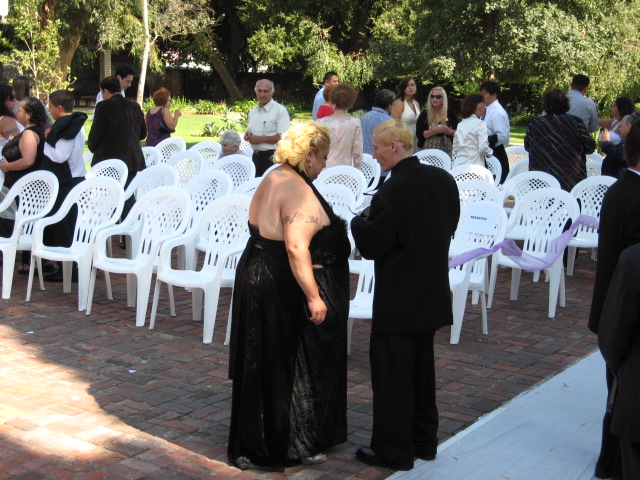 617x456 pixels (150K)